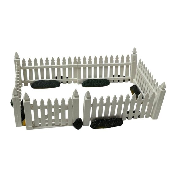 Christmas Village Fences Miniatures Picket Fences - Picture 2 of 9